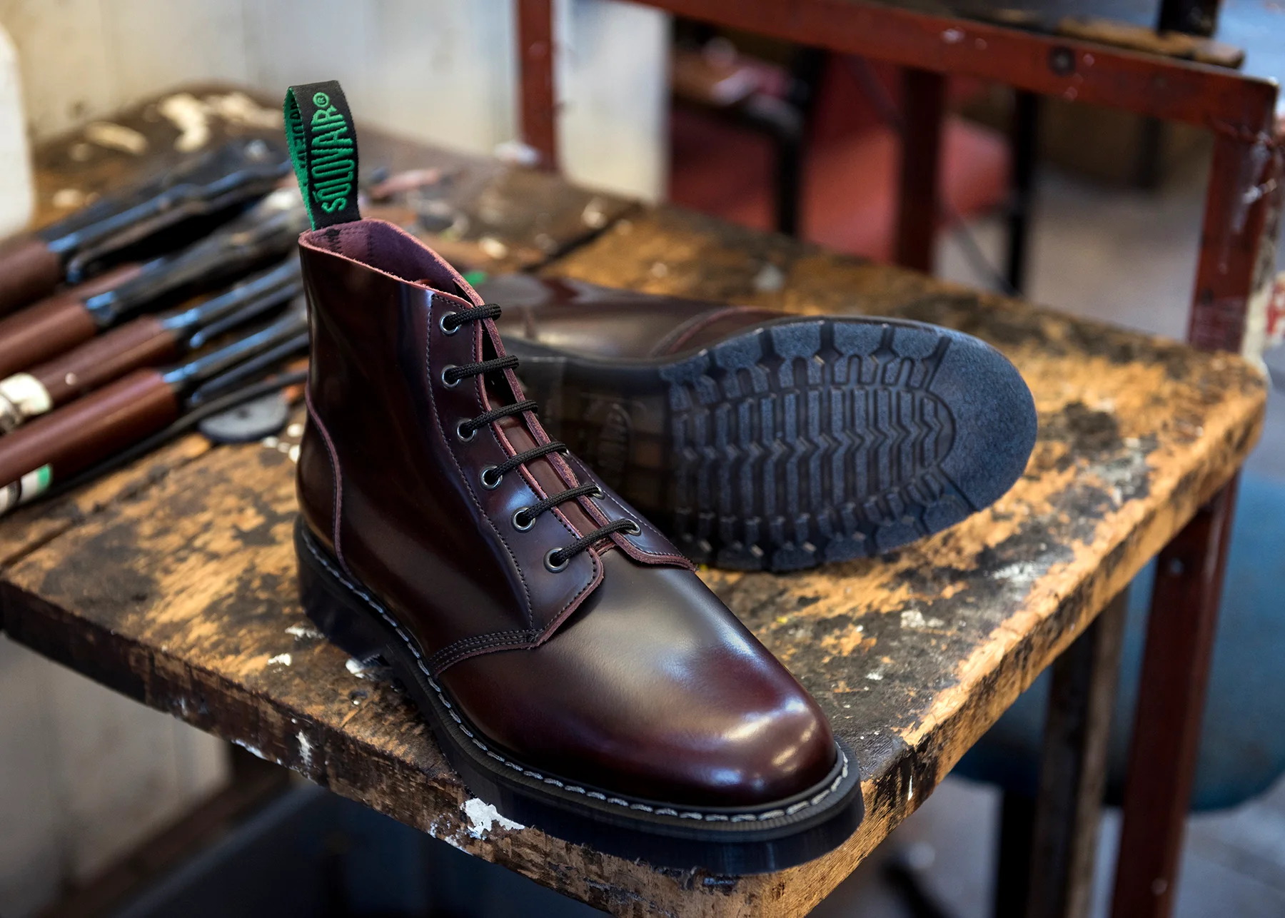 1115-burgundy-rub-off-6-eye-astronaut-boot-5.webp Burgundy Rub-Off 6 Eye Astronaut Boot