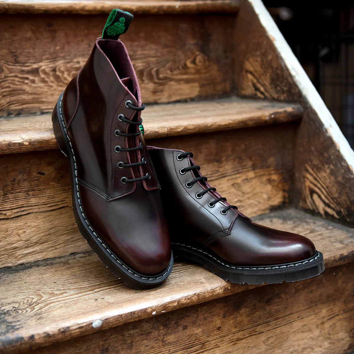 1115-burgundy-rub-off-6-eye-astronaut-boot-6.webp Burgundy Rub-Off 6 Eye Astronaut Boot