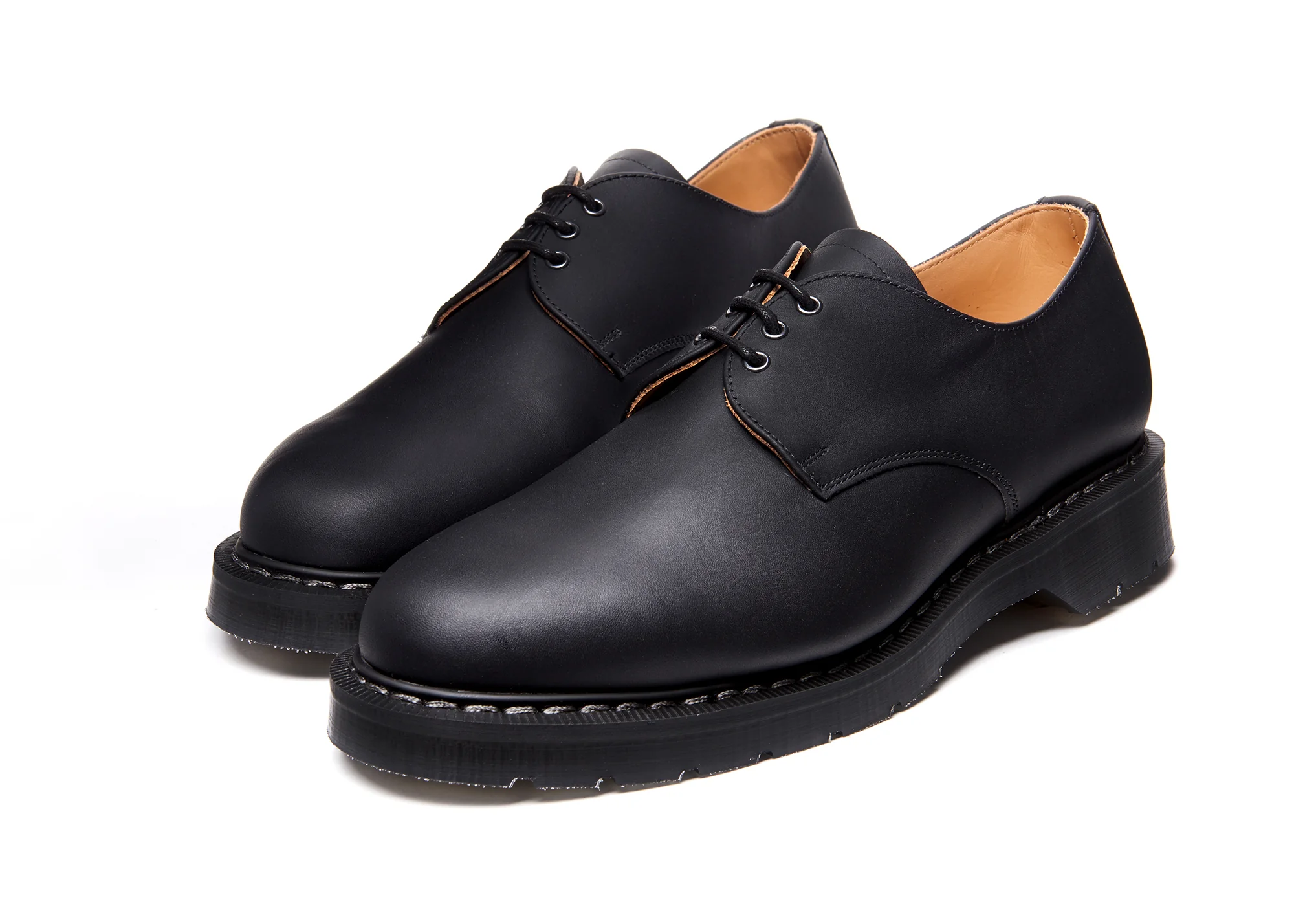 1446-black-greasy-gibson-shoe-3.webp Black Greasy Gibson Shoe
