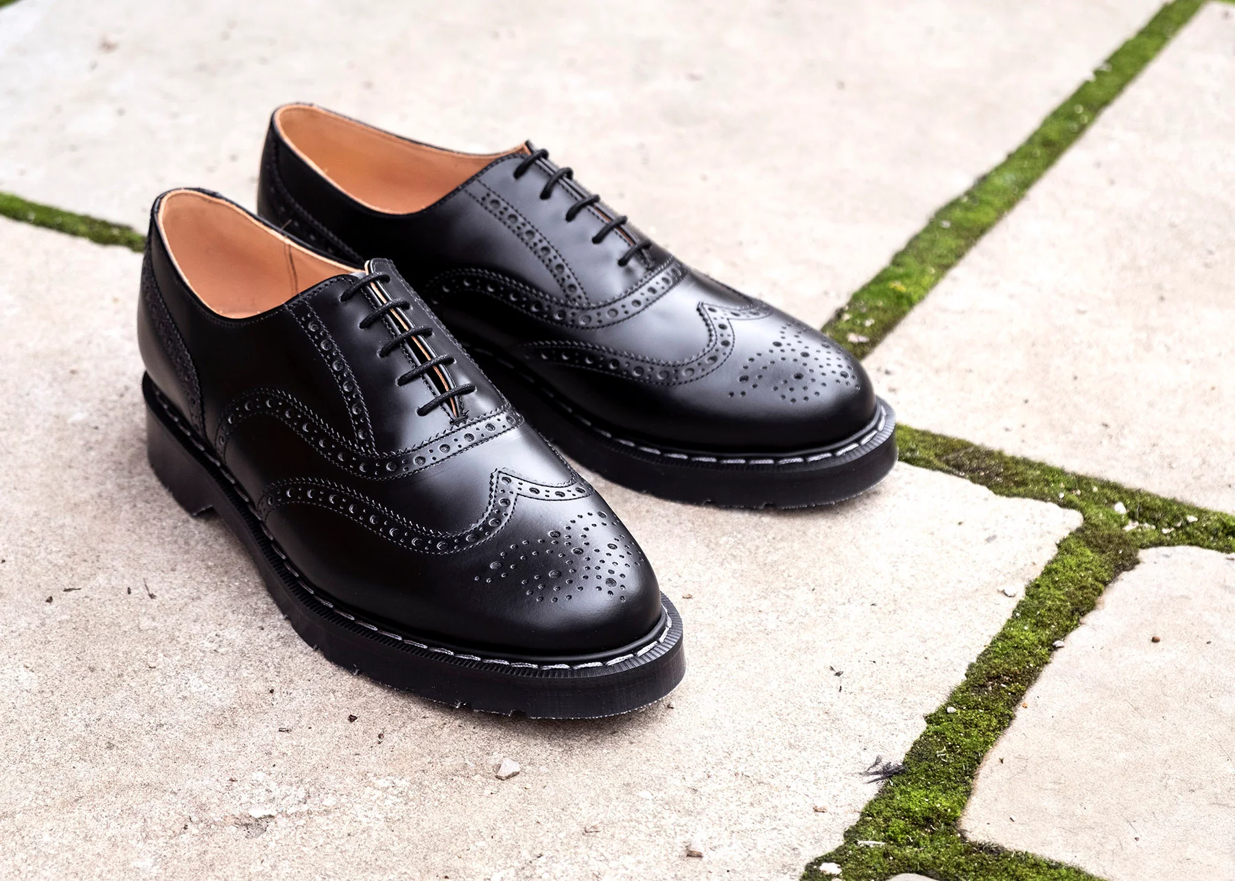 Black Hi-Shine English Brogue Shoe
