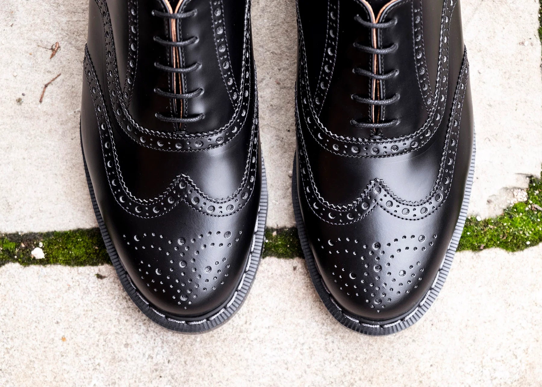 Black Hi-Shine English Brogue Shoe