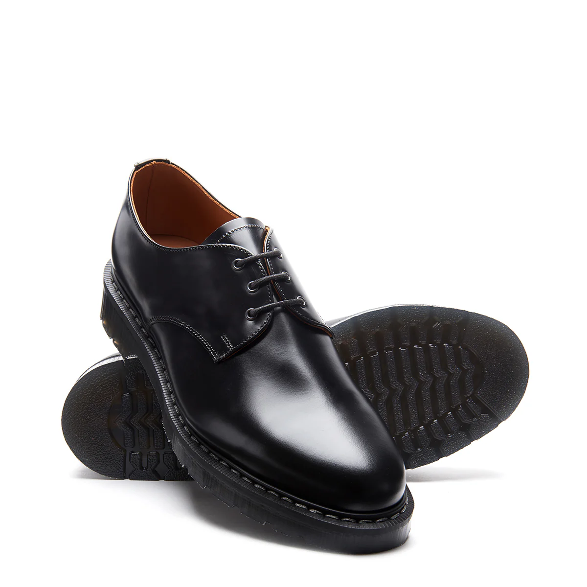 1622-black-hi-shine-gibson-shoe-2.webp Black Hi-Shine Gibson Shoe