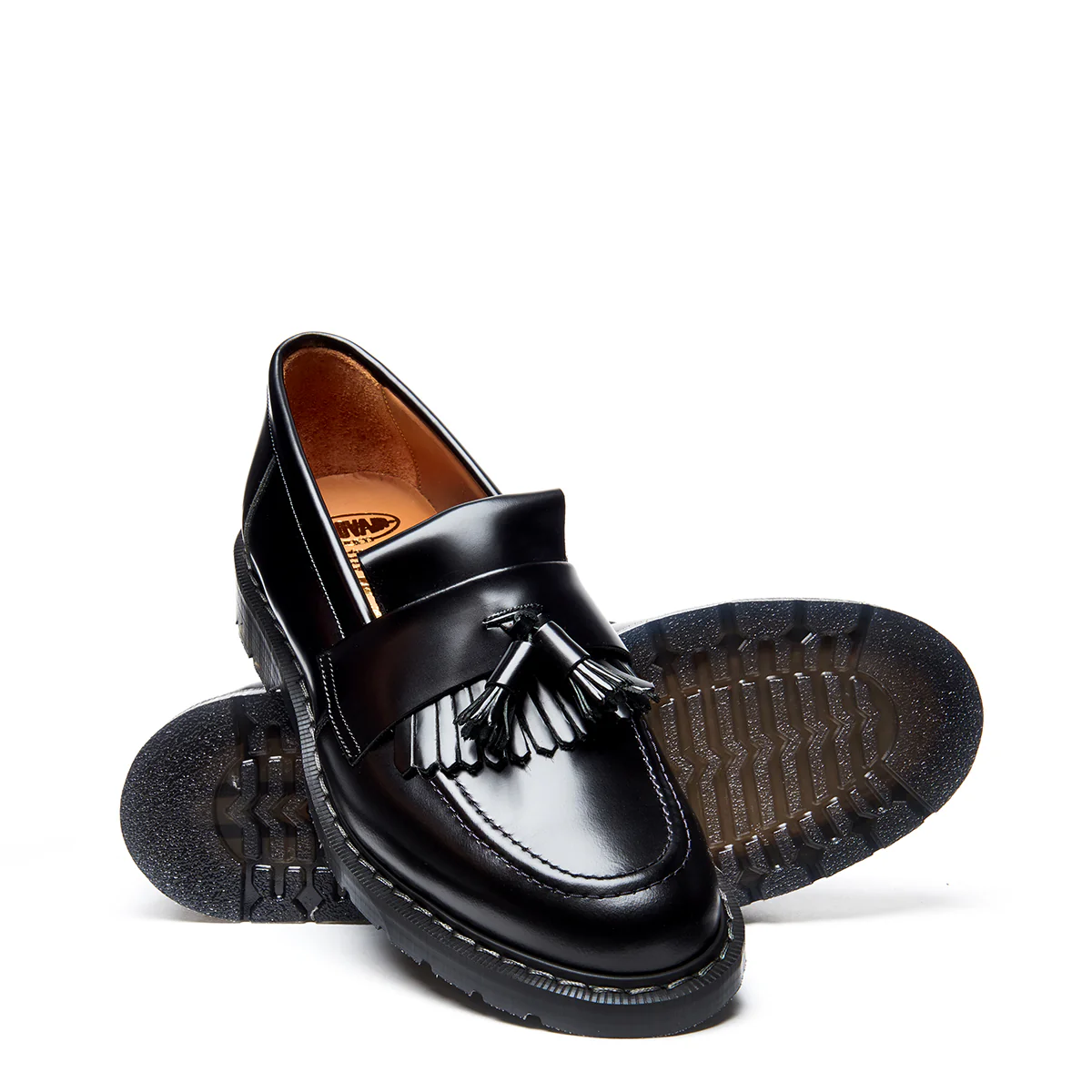 1710-black-hi-shine-tassel-loafer-2.webp Black Hi-Shine Tassel Loafer