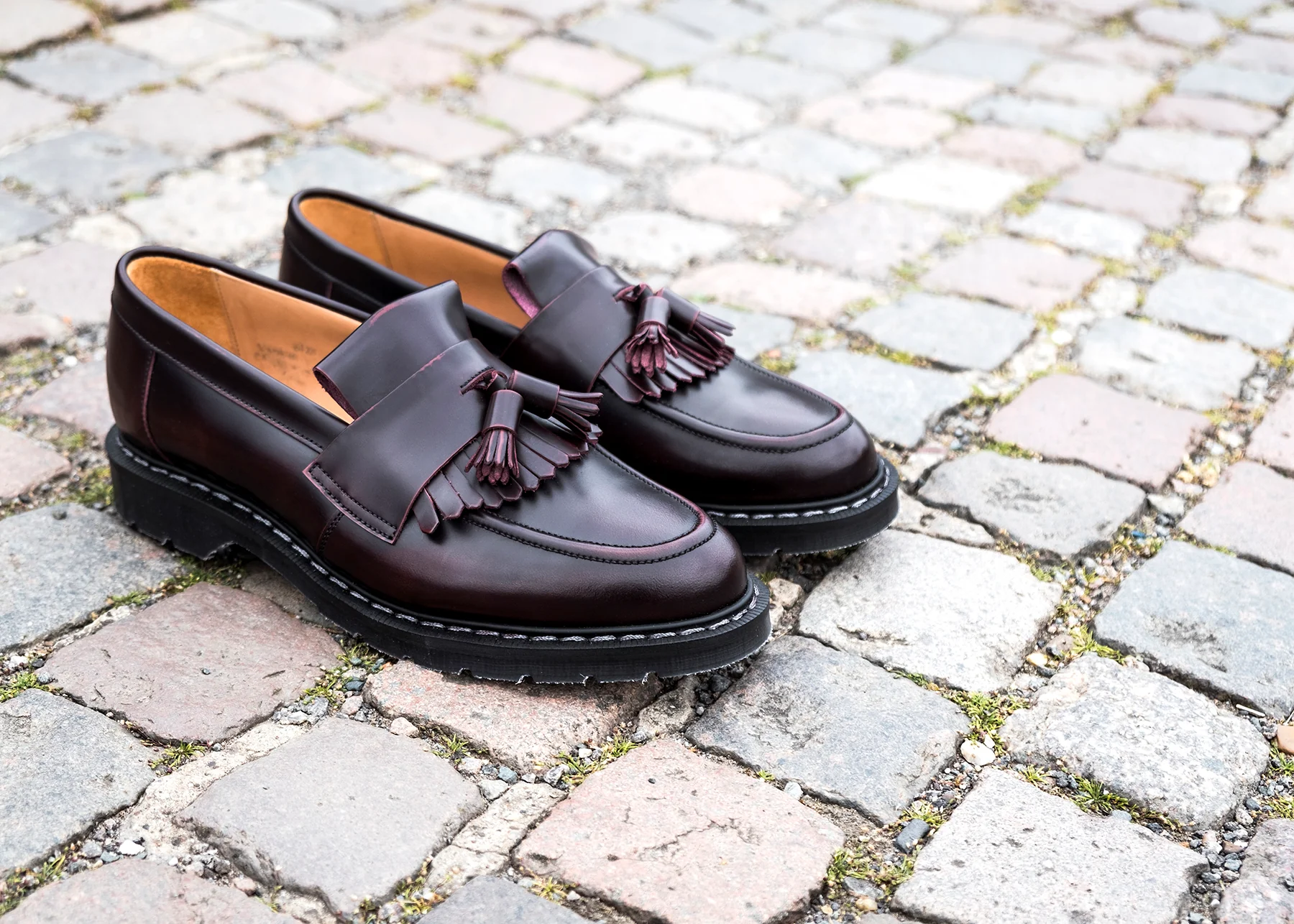 1798-burgundy-rub-off-tassel-loafer-5.webp Burgundy Rub-Off Tassel Loafer