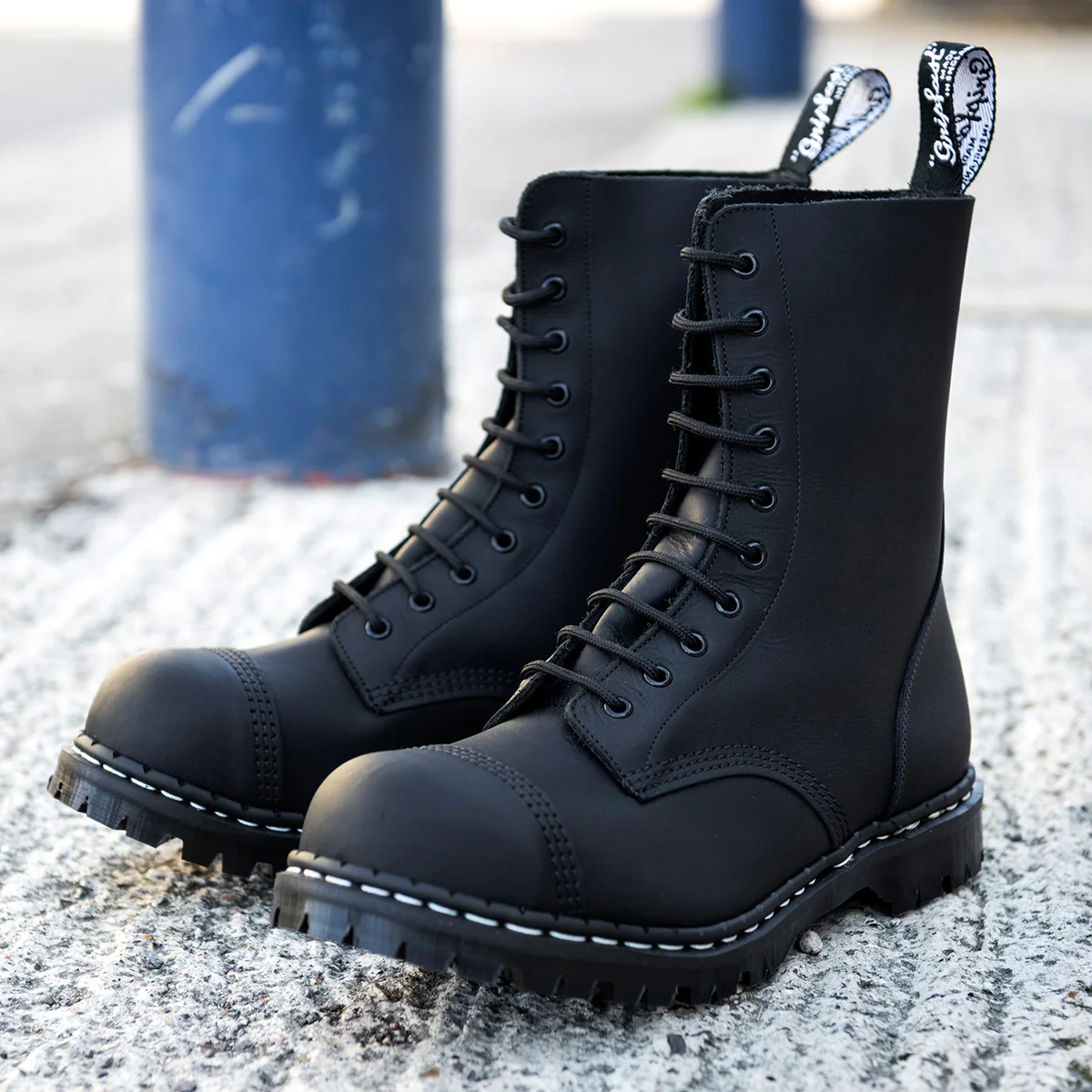 1930-black-greasy-10-eye-steel-toe-capped-derby-boot-4.webp Black Greasy 10 Eye Steel Toe Capped Derby Boot