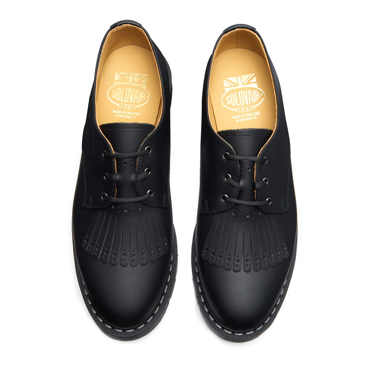 202-black-greasy-gibson-shoe-brogue-kiltie-2.webp Black Greasy Gibson Shoe & Brogue Kiltie