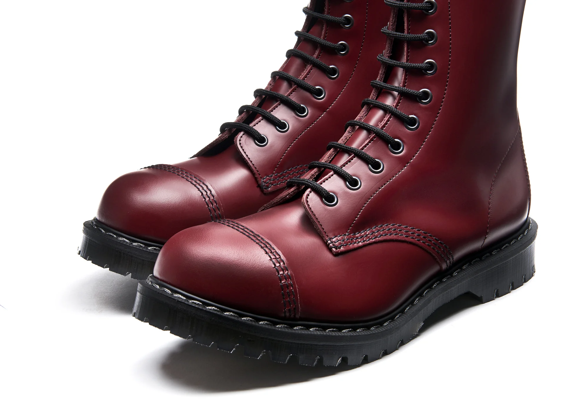 2212-cherry-red-hi-shine-11-eye-steel-toe-derby-boot-3.webp Cherry Red Hi-Shine 11 Eye Steel Toe Derby Boot