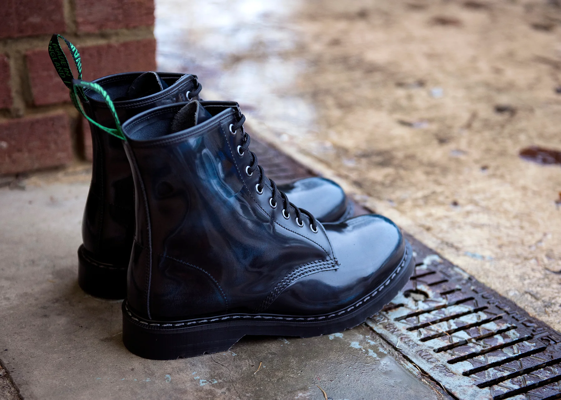 3326-navy-rub-off-8-eye-derby-boot-6.webp Navy Rub-Off 8 Eye Derby Boot