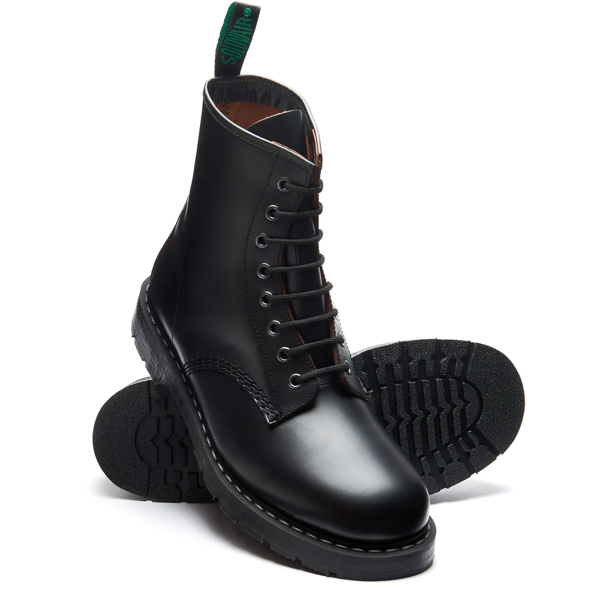 Black Fine Grain 8 Eye Derby Boot