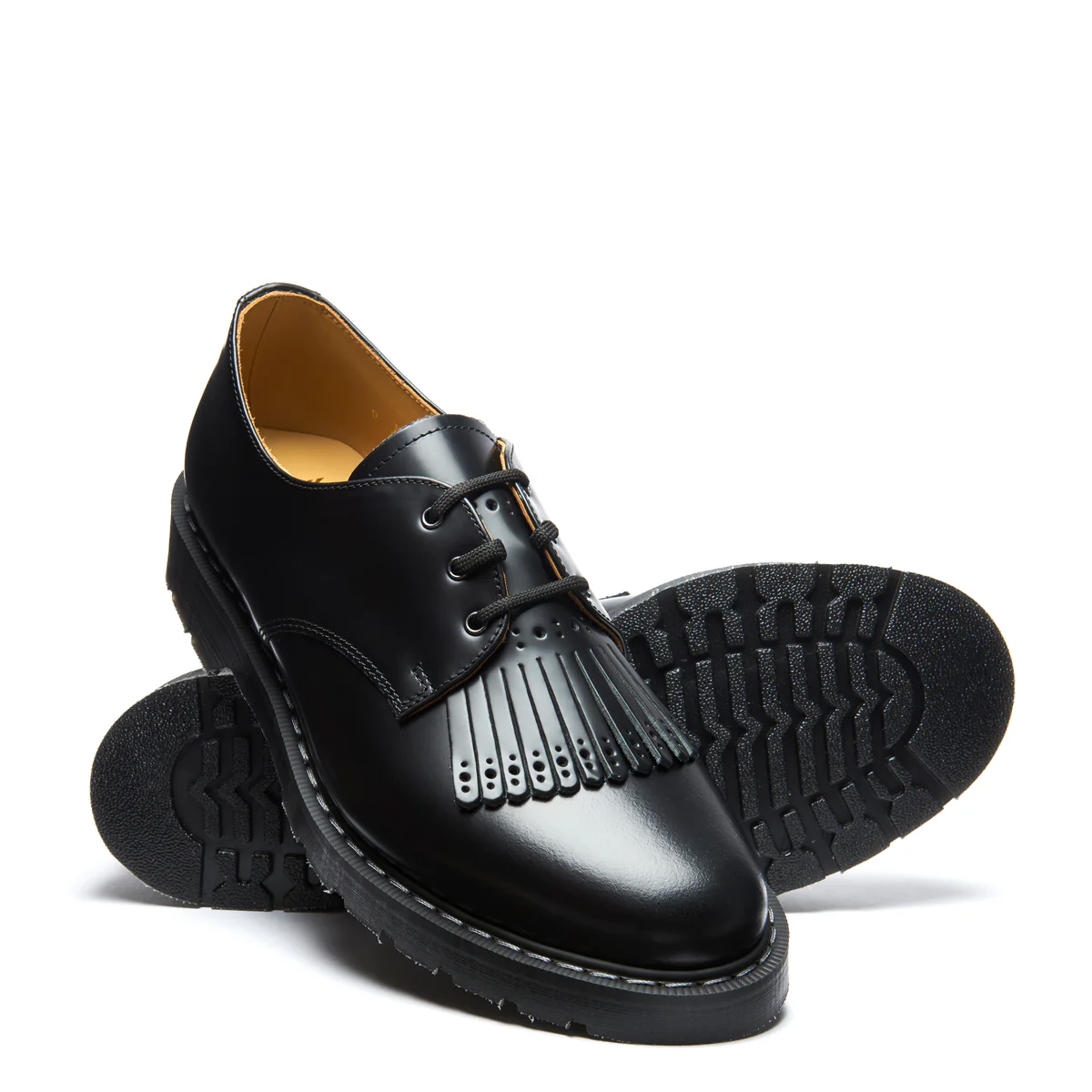 353-black-hi-shine-gibson-shoe-brogue-kiltie-4.webp Black Hi-Shine Gibson Shoe & Brogue Kiltie
