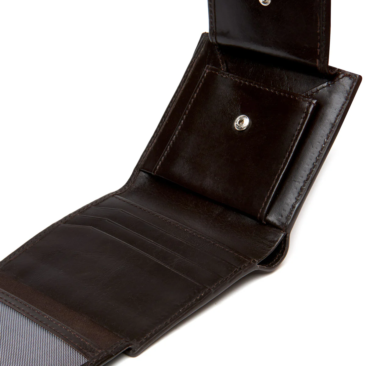 3998-leather-bi-fold-wallet-9.webp Leather Bi Fold Wallet