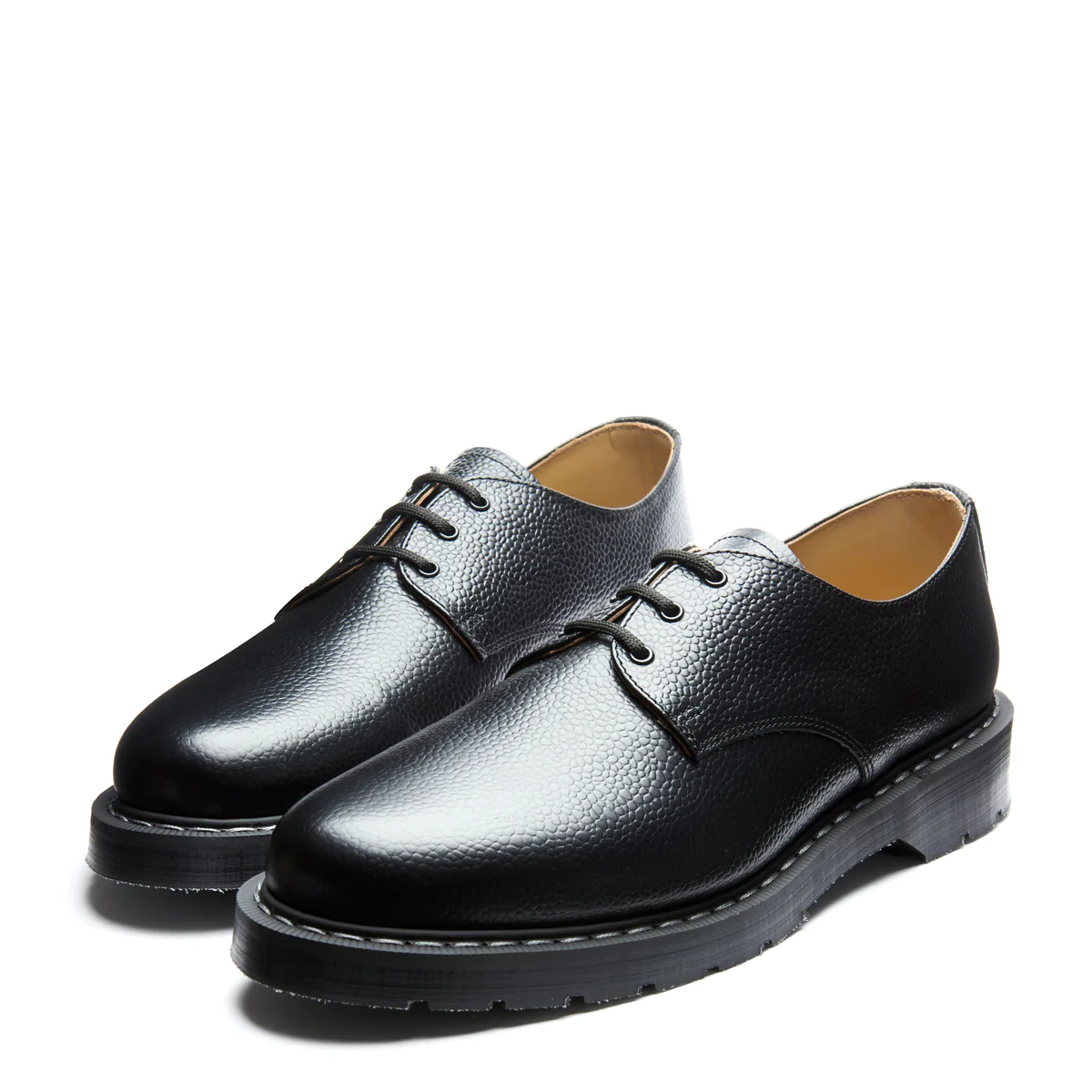 417-black-hi-shine-grain-gibson-shoe-4.webp Black Hi-Shine Grain Gibson Shoe