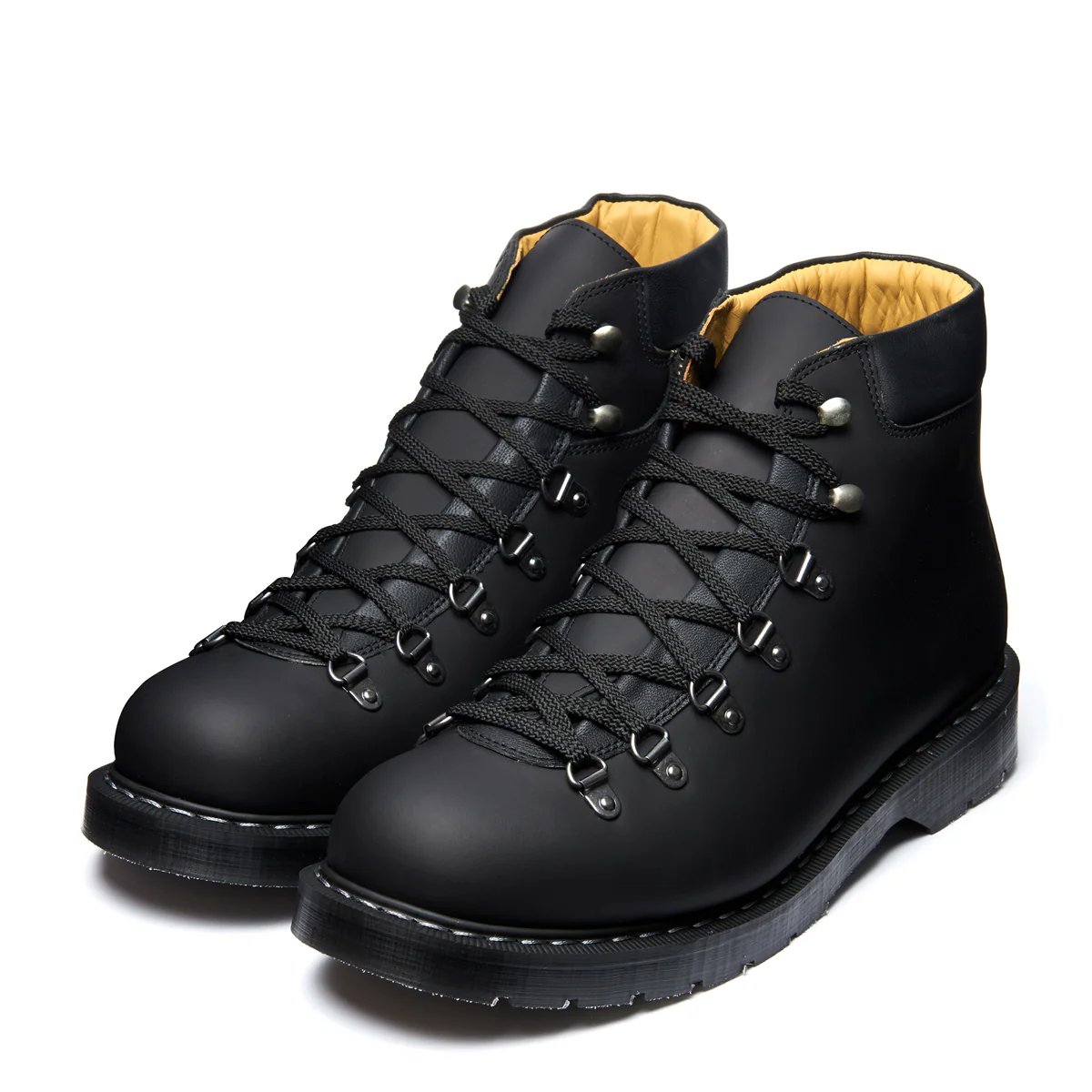 4635-black-greasy-urban-hiker-3.webp Black Greasy Urban Hiker
