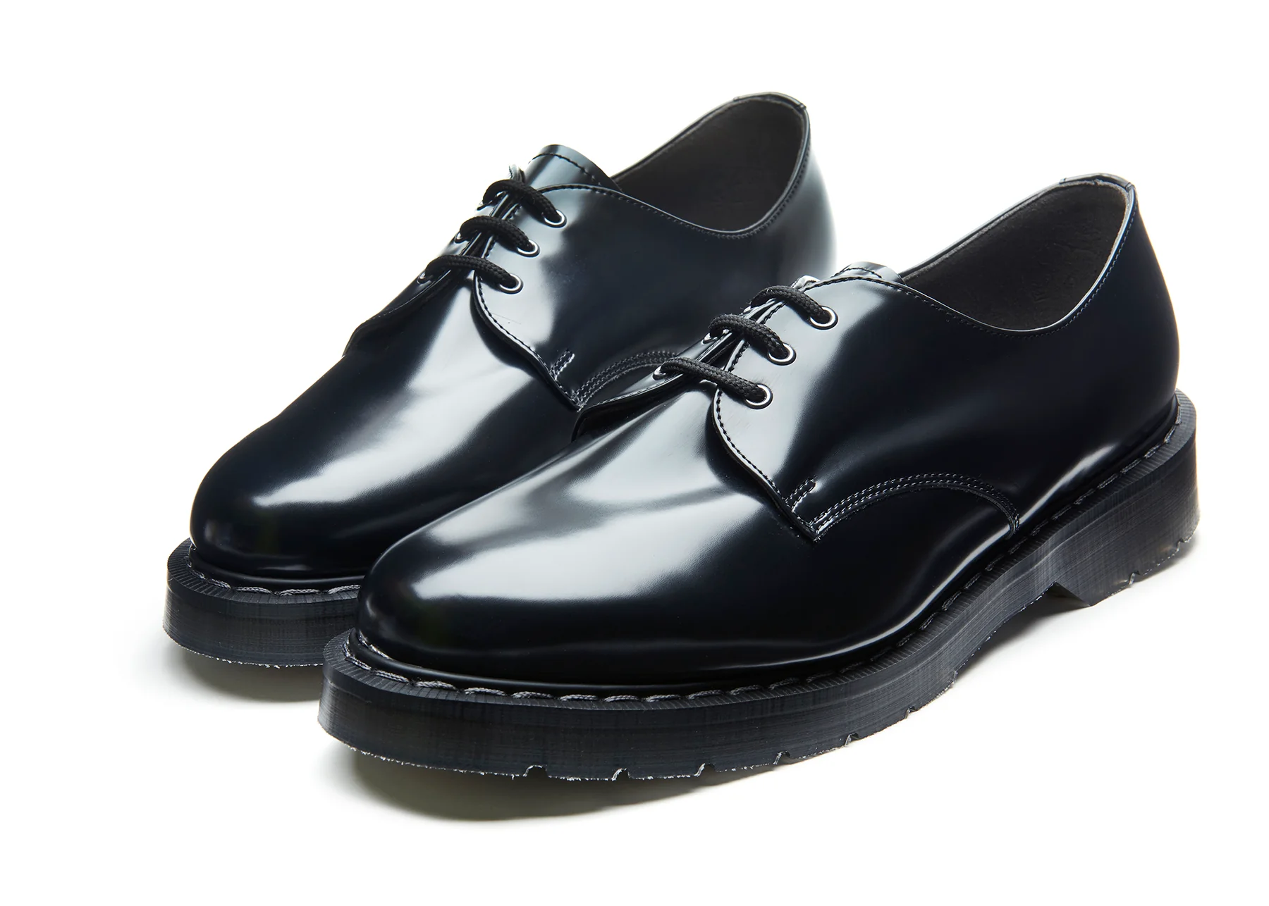 5049-black-vegan-hi-shine-gibson-shoe-3.webp Black Vegan Hi-Shine Gibson Shoe