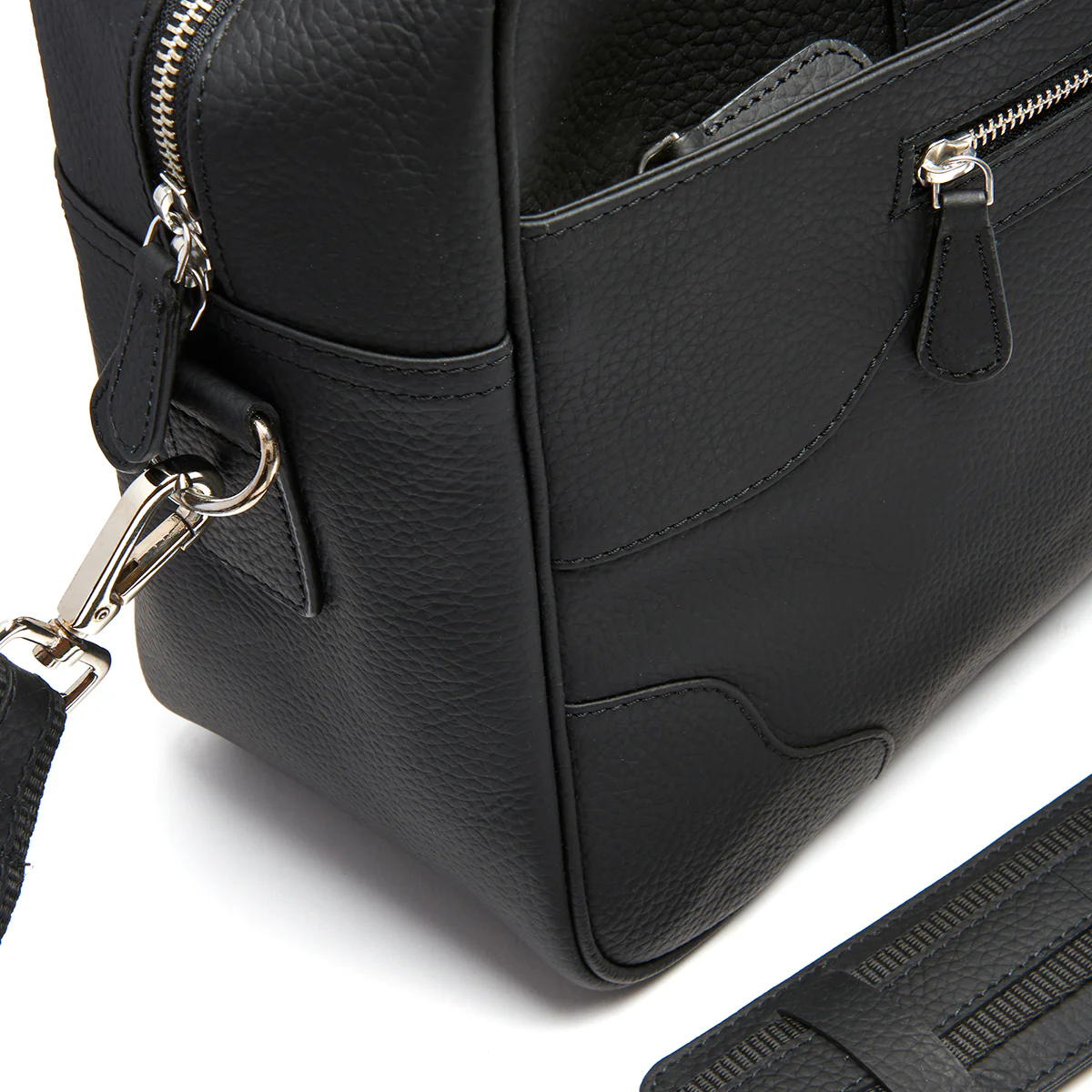 6440-travel-bag-5.webp Travel Bag