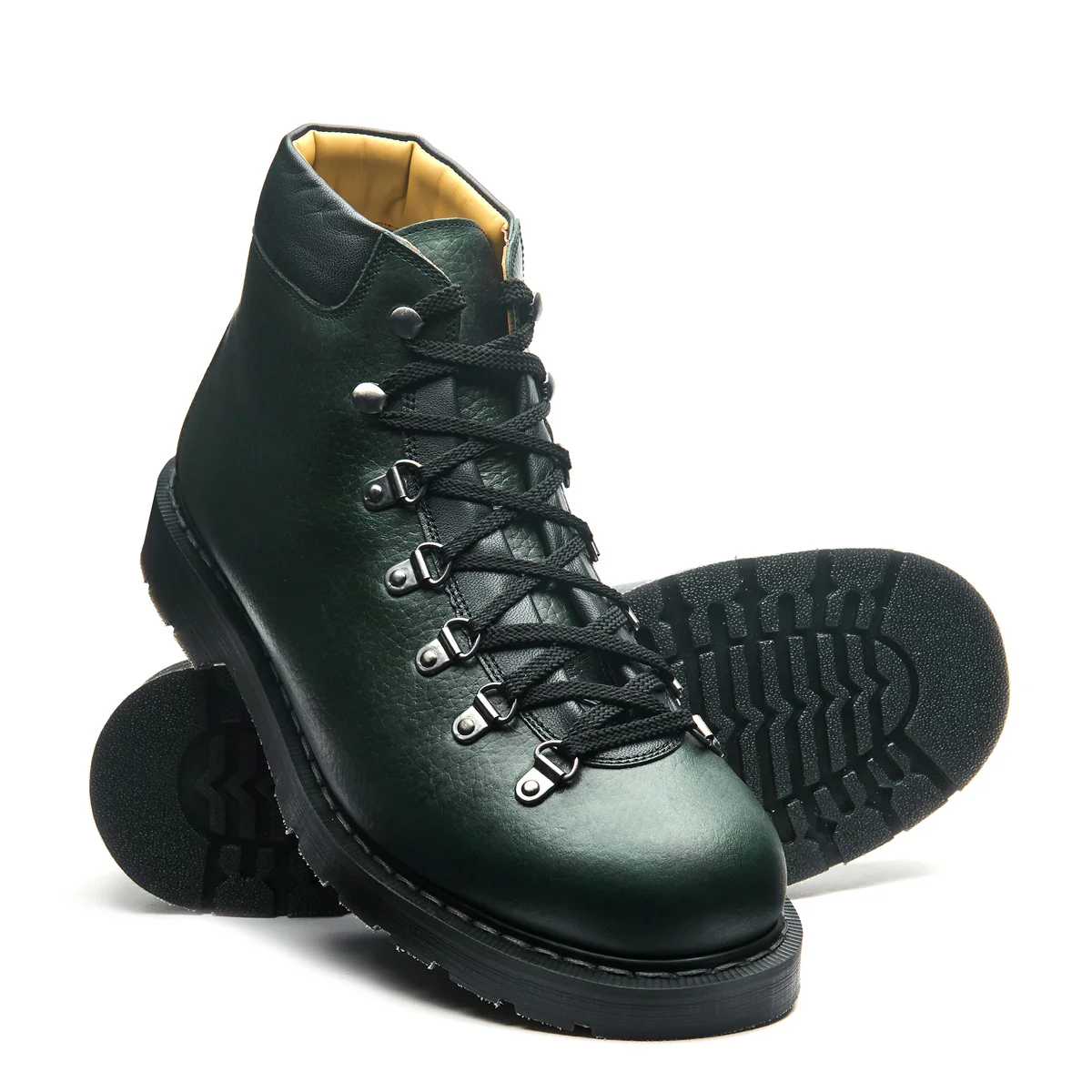 812-green-gaucho-grain-urban-hiker-2.webp Green Gaucho Grain Urban Hiker